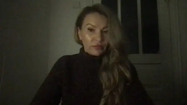 Tavonira live cam on StripChat