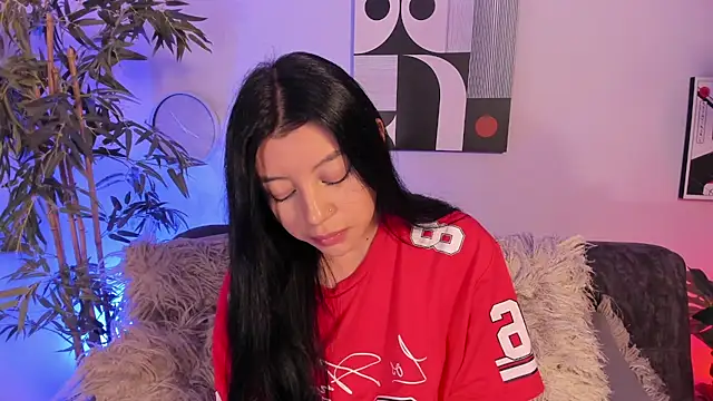 Solenne_ live cam on StripChat