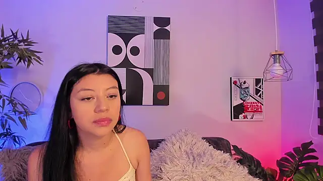 Solenne_ live cam on StripChat