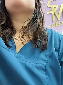 babysaritaa live cam on StripChat