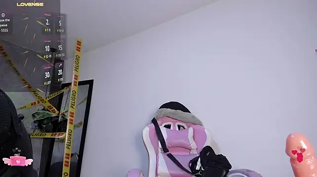 nude live sex cam JessiDovee