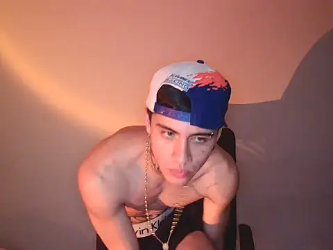 David_LongVibe live cam on StripChat