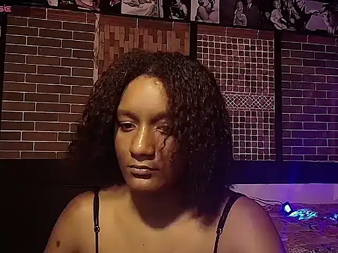 millysweetass live cam on StripChat