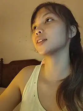 annlovesyou live cam on StripChat