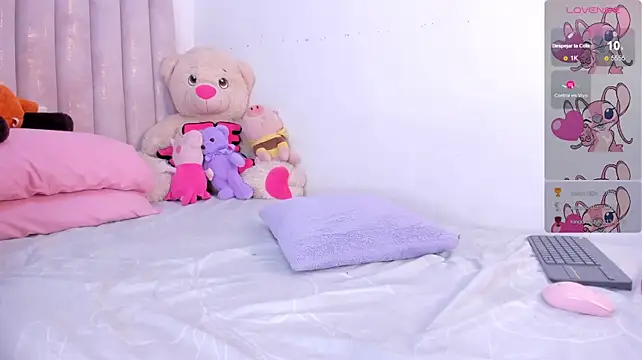 Dayanavelez live cam