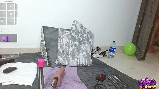 nala_palmer live cam on StripChat