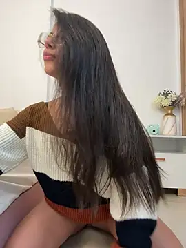galena_ (F teen) - Remove garment