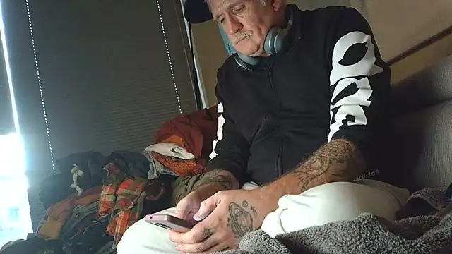 overmydadbody222