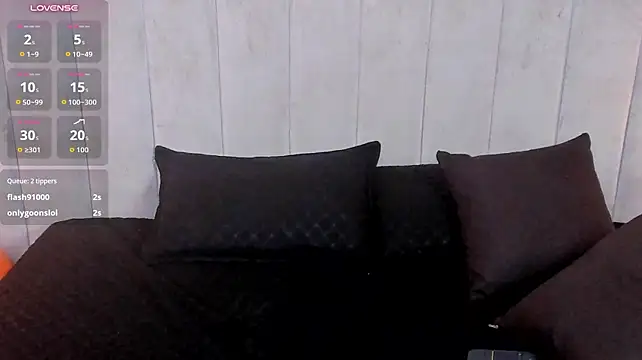 ChloeSmith_x webcam