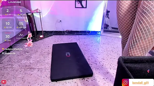 kendall_gil (M young) - sexy dance