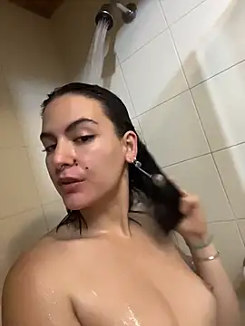 freyaa__1 live cam on StripChat