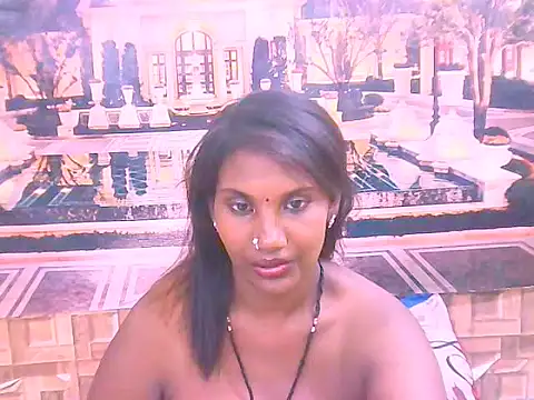 IndianQueen30 live cam on StripChat