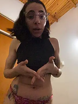 poison_ivy_29 (F young) - flash tits and ass