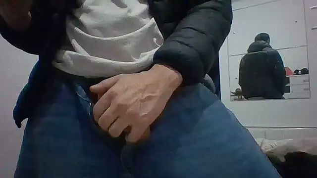 MachoScorpionCaralho live cam