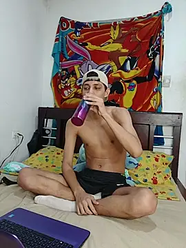Alayn_sexy_ayes