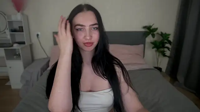 WildKittenX_ live cam on StripChat