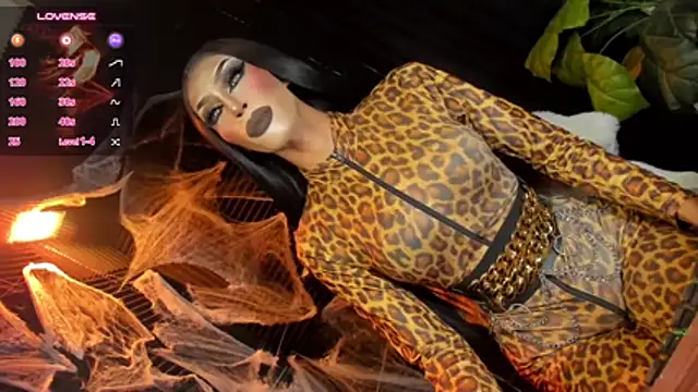 limitlessgoddes_mistress live cam on StripChat