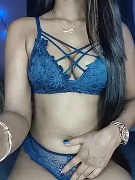 Its__Kayra live cam on StripChat
