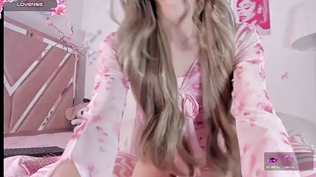 sophi_daker_