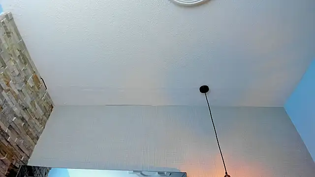 LUCI_COLINS