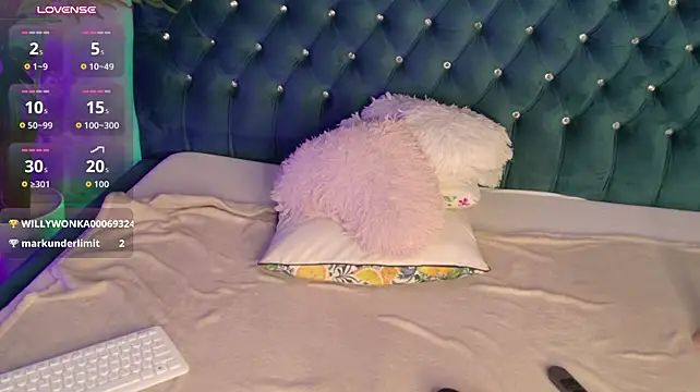 GoldenBombshell