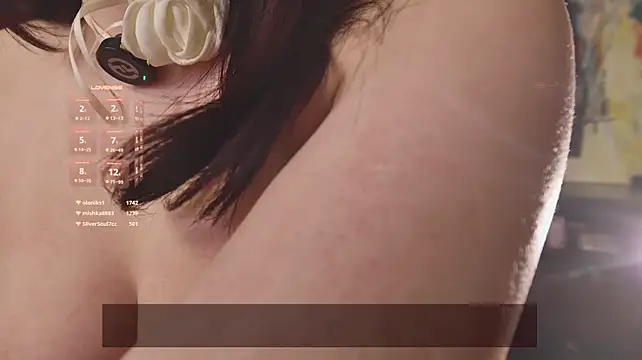 velourrra live cam on StripChat