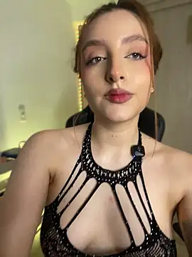 anavi_ (F young) - Oily ass and twerk