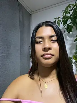 Romie_rous live cam