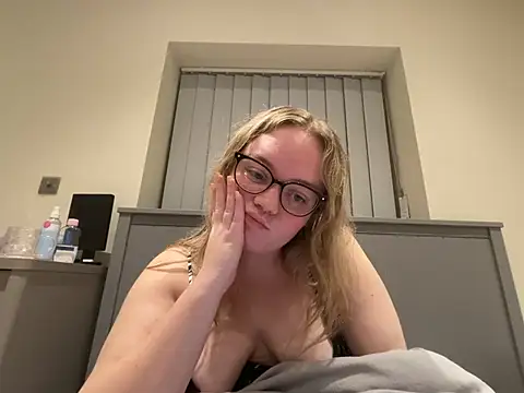honeyyy24