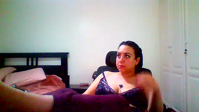NalaThalia live cam preview