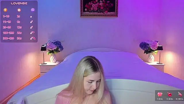 Julie_Blaze