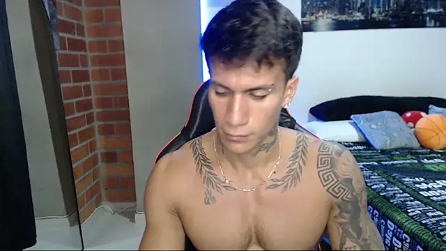 pettergrey1 live cam on StripChat