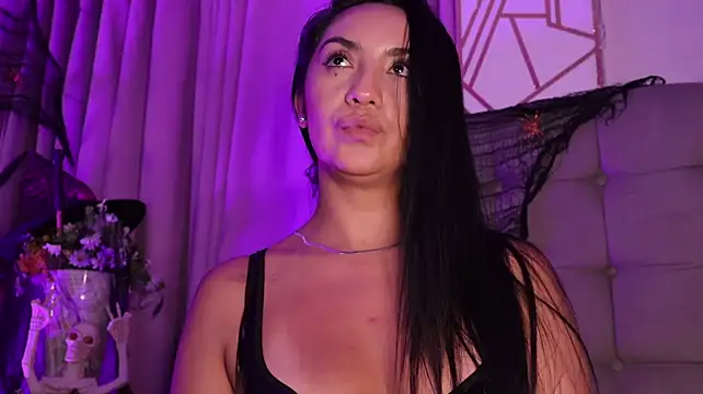 ana_riveros live cam on StripChat