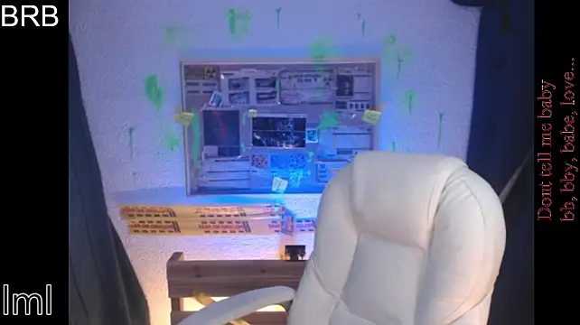 Lametaleralatina live cam on StripChat
