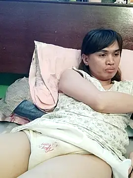 queensoreal (Ask my age) - Save me,my heart is heavy.make me cum💦