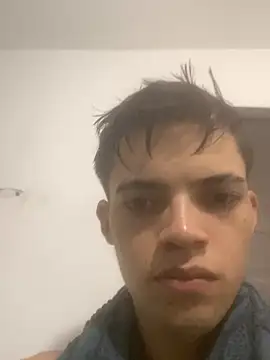 Latinos_2001
