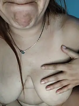 samm_curvy
