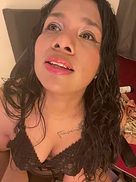 Rashell1_Queen