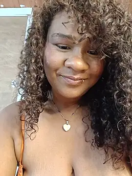 Kymy_Marquezx