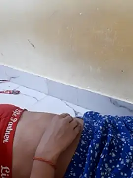 Sexy_Naina7
