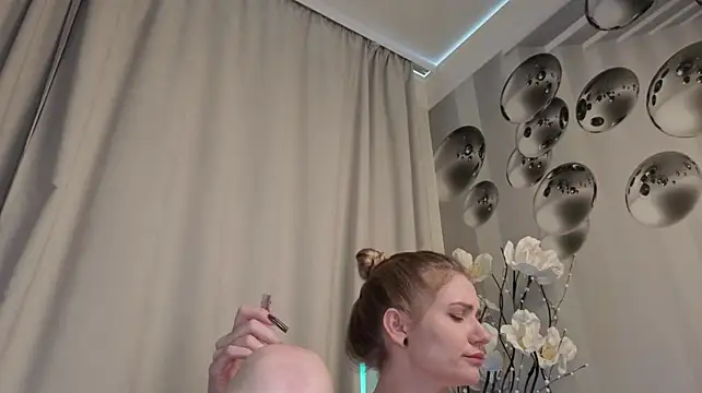 attractus live cam on StripChat