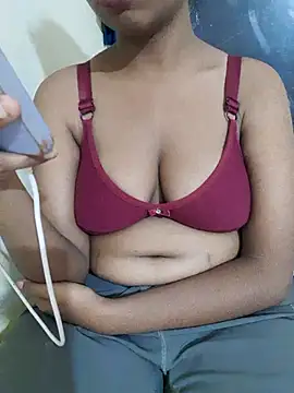 Your_Alinaa live cam on StripChat