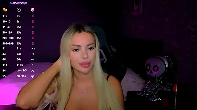 Ayla__Demir
