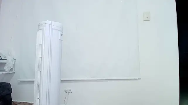 Charlotte_curvy_