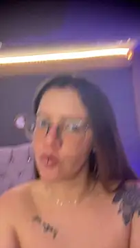 SamyandAlly live cam on StripChat