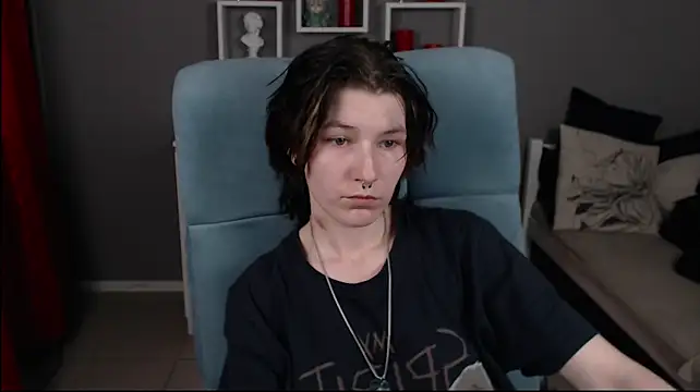 guitarandangell live cam on StripChat