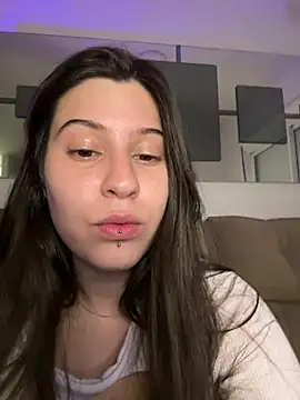 lindsay_maria live cam on StripChat