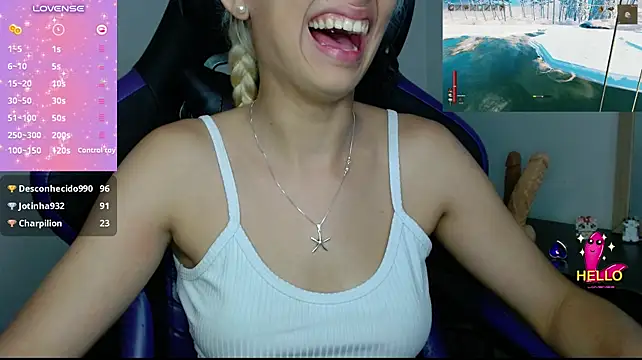 blondegamerr live cam preview