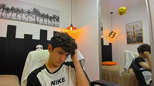 trevor_mob (M twink) - hard and fast masturbation 7min