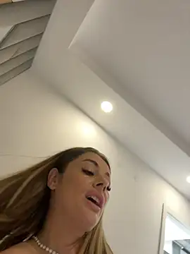 IsabellaEtthan live cam
